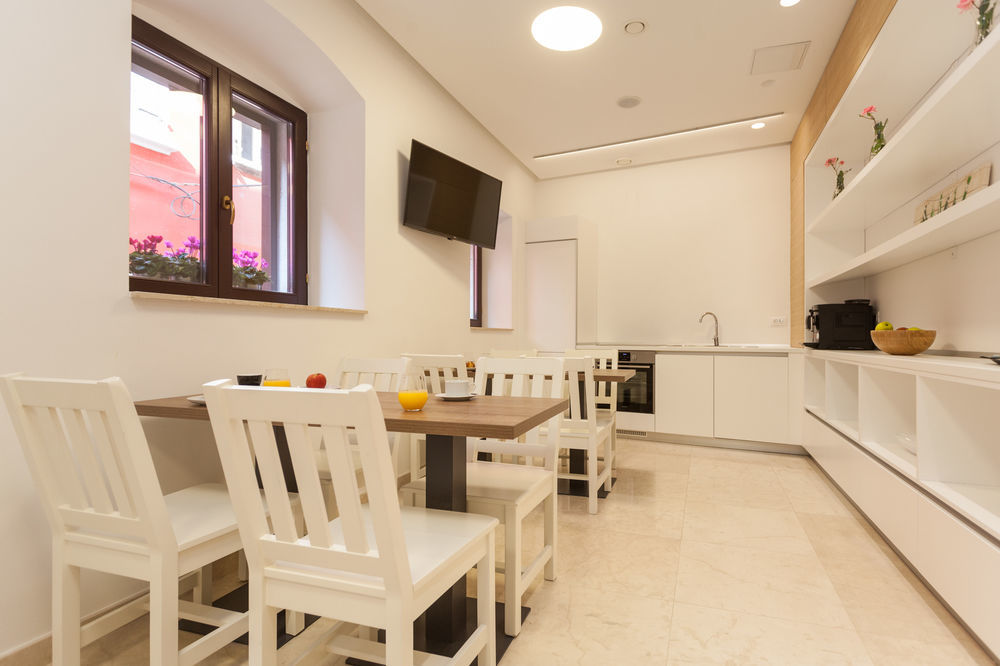 Villa Castrum Rovinj Exterior photo